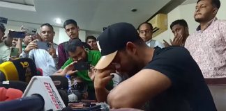 চোখের জলে তামিমের বিদায়, মানতে পারছেন না সতীর্থরাও