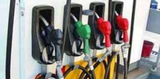 জ্বালানি তেলে ডিলারদের কমিশন বাড়লো, কমলো না ভোক্তা পর্যায়ে