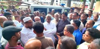 নওয়াপাড়ায় কৃষকদল নেতা তরিকুল হত্যায় আটক হয়নি কেউ, লাশ নিয়ে মিছিল যশোরে