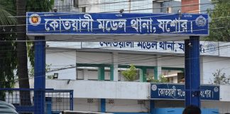 দাদার লাঠির আঘাতে প্রাণ গেলো এক মাসের শিশুর
