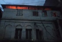 সোয়া এক ঘণ্টা পর নিয়ন্ত্রণে চকবাজারের আগুন