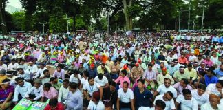 ‘কমপ্লিট শাটডাউন’ কর্মসূচি স্থগিত, রোববার থেকে বার্ষিক পরীক্ষা নেবেন প্রাথমিক শিক্ষকরা