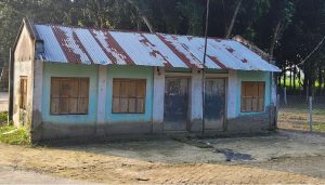 যশোরের চৌগাছার পাশাপোল ইউনিয়ন পরিষদ ভবন!