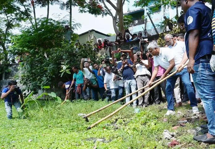 Aninda Islam Amit Cleaning activities