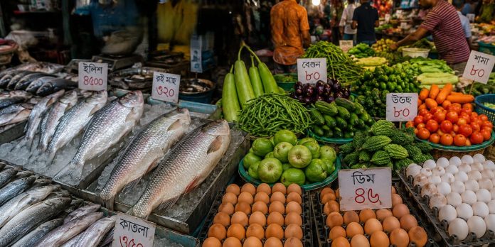 যশোরের বাজারে মাছ, সবজি ও ডিমের দাম ঊর্ধ্বমুখী