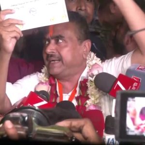 পশ্চিমবঙ্গ নির্বাচনে বিজেপির জয় ও মমতা ব্যানার্জীর পরাজয়
