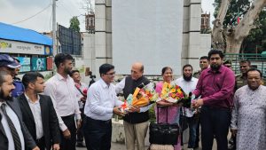 বেনাপোল দিয়ে বাংলাদেশে পৌঁছালেন ভারতের নতুন হাইকমিশনার দীনেশ ত্রিবেদী