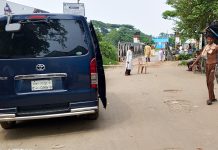 খুলনায় খেয়াঘাটের ইজারা, আদায় হচ্ছে ফেরি পারাপারের টোল! খুলনায় খেয়াঘাটের ইজারা