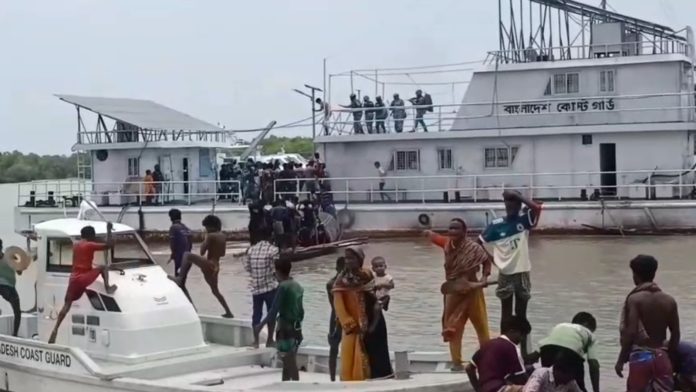 মোংলায় কোস্টগার্ড স্টেশনে হামলা-ভাঙচুর