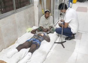 ঝিনাইদহে চাচাতো ভাইয়ের রামদার কোপে কৃষকের পা বিচ্ছিন্ন