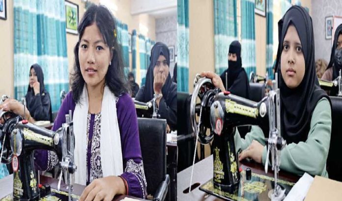পাহাড়ে নতুন আশার গল্প, ৪০ নারীর হাতে সেলাই মেশিন