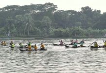 অভয়নগরে লেবুগাতী খালে ঐতিহ্যের নৌকাবাইচ, হাজারো মানুষের উৎসবমুখর ভিড় অভয়নগরে লেবুগাতী খালে ঐতিহ্যের নৌকাবাইচ