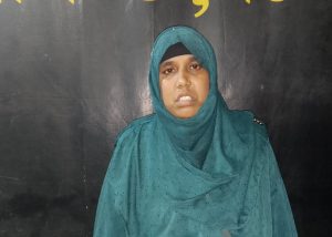 যশোরে পায়ের সঙ্গে বাঁধা ৯৯৭ পিস ইয়াবাসহ নারী আটক