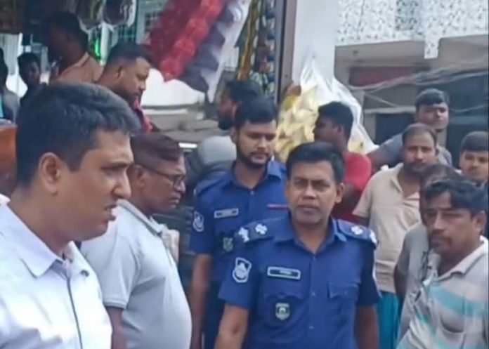 ভেজাল শিশুখাদ্য বিক্রির দায়ে কেশবপুরে ব্যবসায়ীকে ২ লাখ টাকা জরিমানা