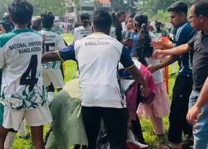 যবিপ্রবি-জাতীয় বিশ্ববিদ্যালয়ের নারী ফুটবল ফাইনালে সংঘর্ষ, আহত ৯