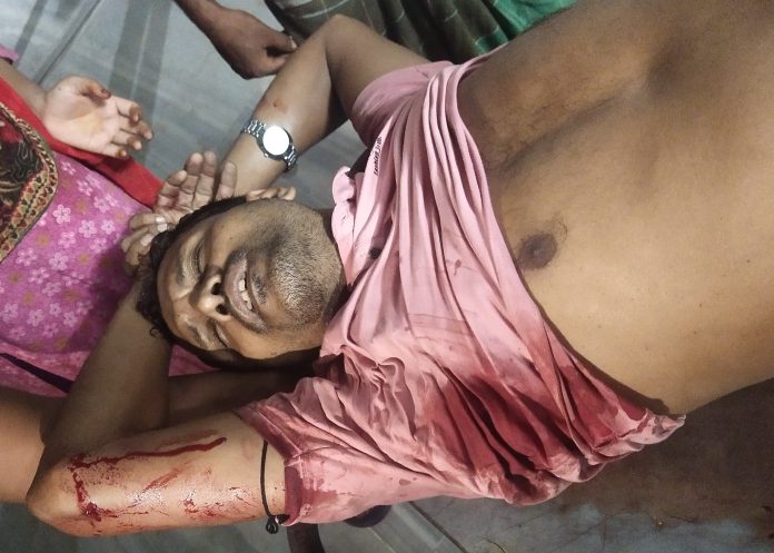 খুলনায় দুর্বৃত্তদের গুলিতে সাবেক ছাত্রদল নেতা সোহেল শেখ আহত